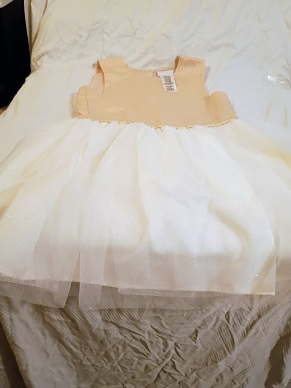 Bluberi Boulevard, cream/gold satin and glitter, size eight